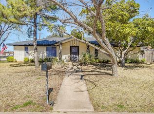 7501 Bridges Ave, Richland Hills, TX 76118