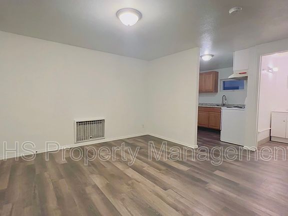 4th image of 4335 Fallon Dr #7
