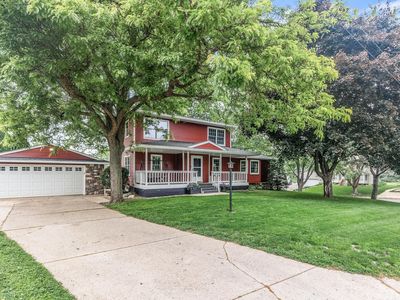 1035 View Ln, Mendota Heights, MN, 55118