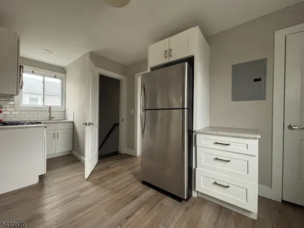 355 River Dr Floor 2, Garfield, NJ 07026