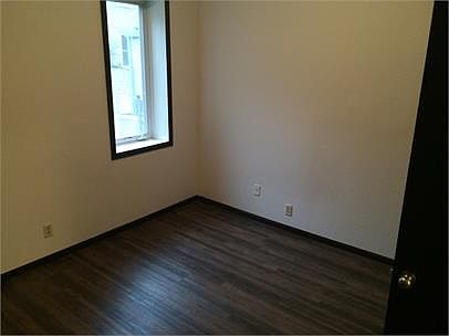 5th image of 410 E Main Ave #1