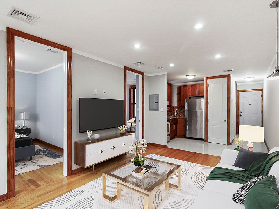 1st image of 1573 Lincoln Pl APT 4