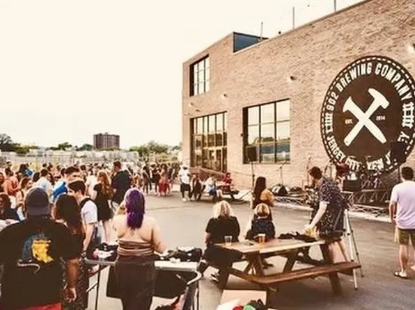 260 Randolph Avenue image 27 of 33