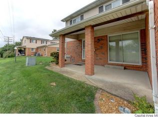 345 S Durkin Dr, Springfield, IL 62704