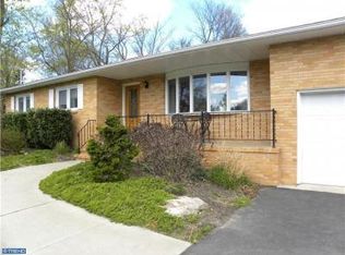 108 Corrine Dr, Pennington, NJ 08534