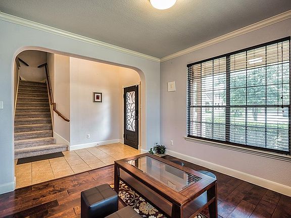 4th image of 5127 Clydesdale Dr