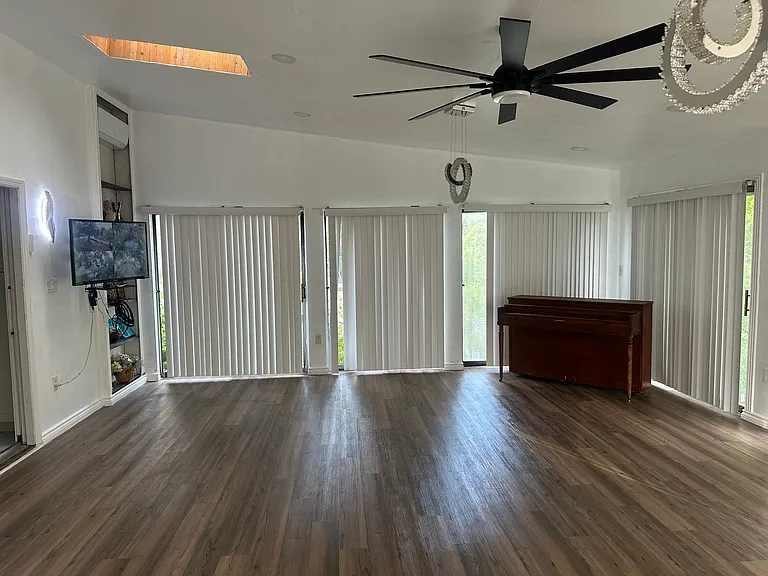 1000 Logan Rd — Photo 9