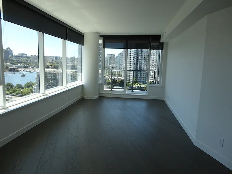 68 Smithe St #1209 — Photo 5