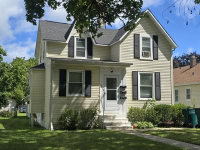 2819 Eshcol Ave, Zion, IL, 60099