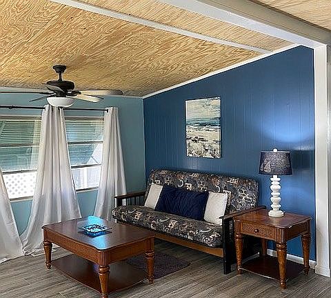 Natural beadboard volume cei