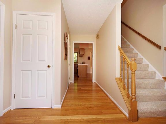 2nd image of 8136 Eastdale Dr