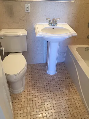 Rented by PWV Acquisitions | media 2