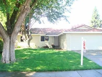 2816 Sarina Ct photo 1