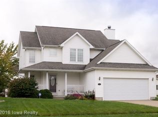 12604 Tanglewood Dr, Urbandale, IA 50323