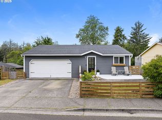 1259 SW Cedar Dr, Warrenton, OR 97146