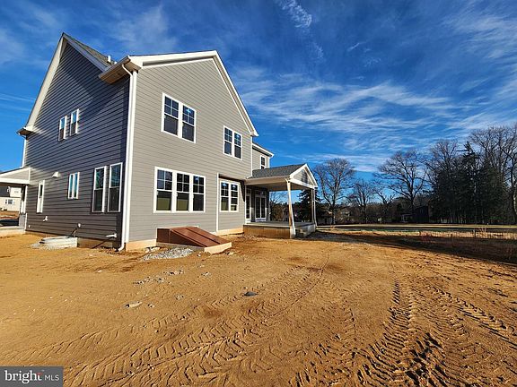 2nd image of 324 Bishop Hollow Rd