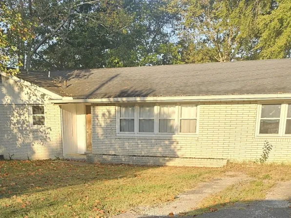 104 Spring St, Ashland City, TN 37015