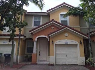 16634 SW 79th Ter, Miami, FL 33193