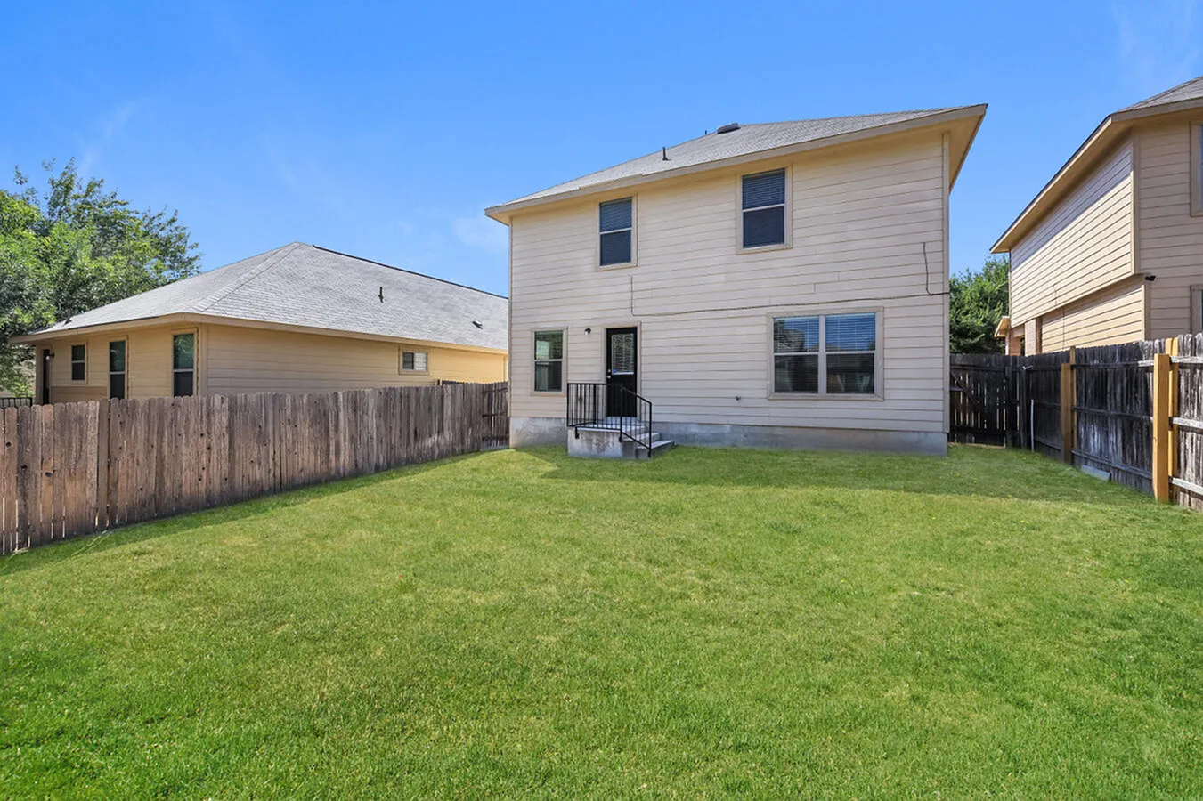 Aspen Park West — Photo 3