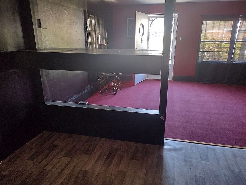 1st image of 27 Loisel Dr
