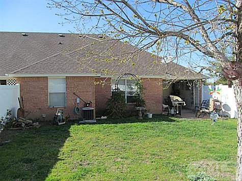 3rd image of 101 Garden Gate Dr