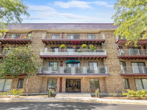 5400 Astor Ln APT 306, Rolling Meadows, IL 60008