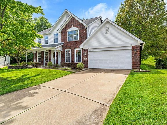 3rd image of 3817 Woodmoor Gardens Ct