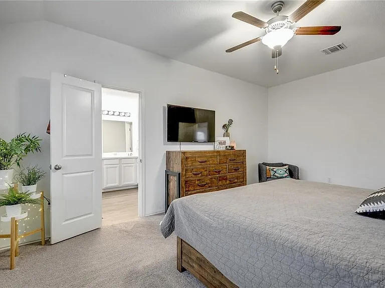 15400 Summer Ray Dr — Photo 16