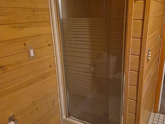3rd image of 11344 Elk Ln NW