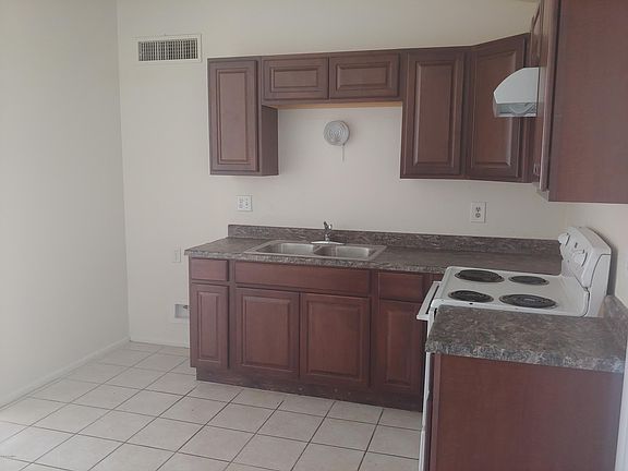 3rd image of 1616 N 63rd Ave APT 16