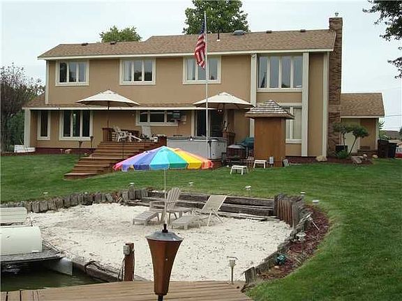 2nd image of 2935 Cheyenne Dr