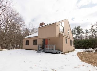 122 Poor Farm Rd, Francestown, NH 03043