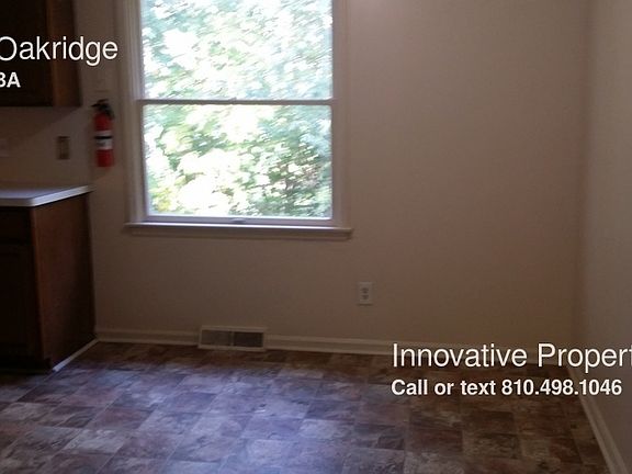 4th image of 2512 Oakridge Dr
