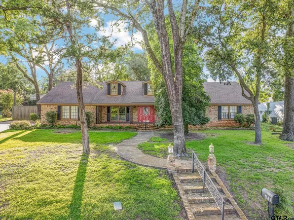 4811 Richmond Rd, Tyler, TX 75703