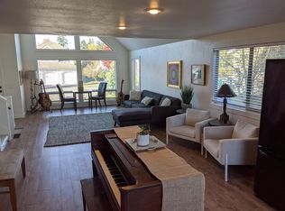 14102 129th Ave NE, Kirkland, WA 98034