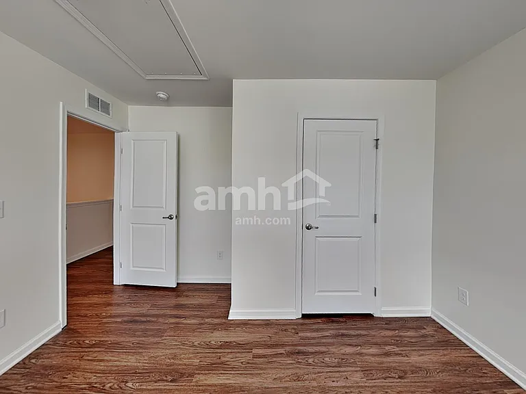 553 Larragan Dr — Photo 19