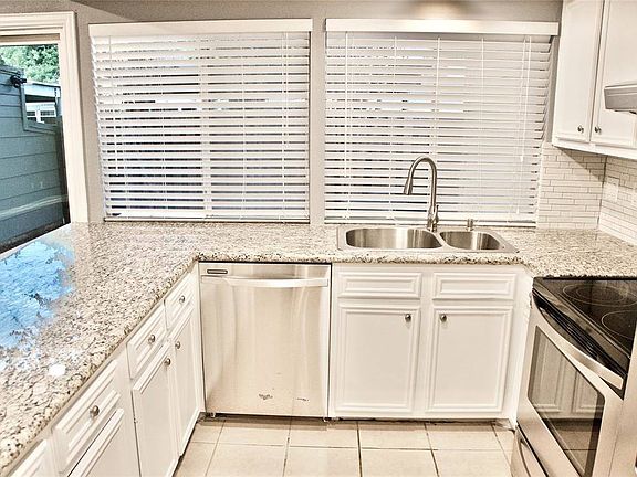 2nd image of 10849 Sandpiper Dr #192