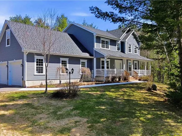 18 Pelican Ct, Hanwell, NB E3E 2L8