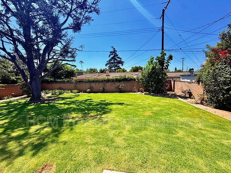 318 S California St — Photo 22