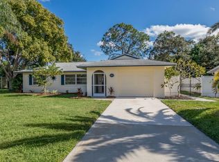 501 Palmetto Dr, Venice, FL 34293