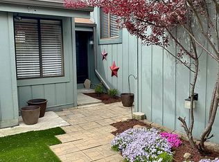 5105 Fairway Dr, Avon, IN 46123