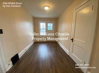 3744 W 136th St, Cleveland, OH
