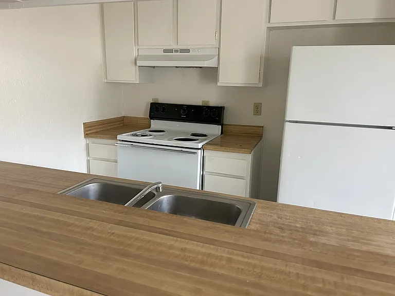 Black Mountain Villas — Photo 84