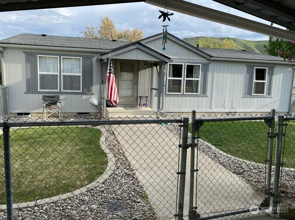 3379 Casandra Drive, Wenatchee, WA 98801
