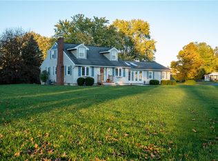 27 Aprille Ln, Rush, NY 14543