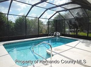 8511 Heather Blvd, Weeki Wachee, FL 34613