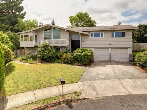 14428 NE Rose Pkwy, Portland, OR 97230