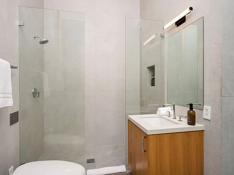 Guest bathroom for bedroom #3. Can also be used from the pool side.