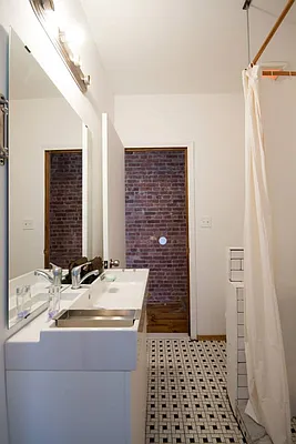 Rented by Nolita Group | media 17