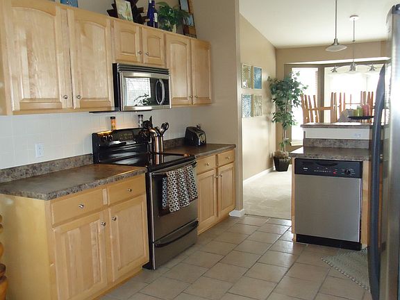 Kitchen, tile floors